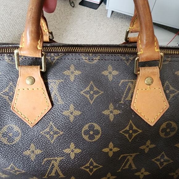 Louis Vuitton Monogram Speedy 35 with COA